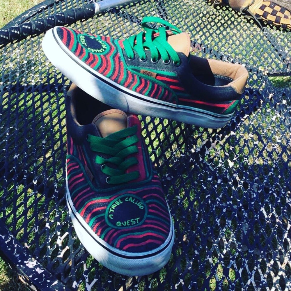 CUSTOM HAND PAINTED VANS TRIBE CALLED QUEST S 10
